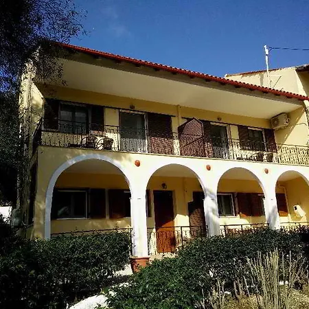 Apartament Kokoros Kato Korakiana