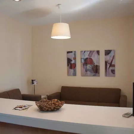 Apartament Kokoros